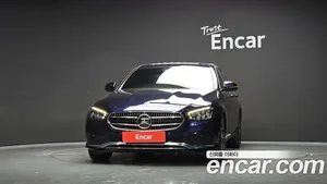 Mercedes-Benz E-Class, 2022 — миниатюра 3