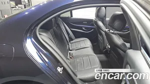 Mercedes-Benz E-Class, 2022 — миниатюра 11