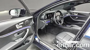 Mercedes-Benz E-Class, 2022 — миниатюра 12