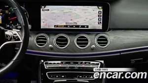 Mercedes-Benz E-Class, 2022 — миниатюра 14