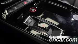 Audi e-tron GT, 2022 — миниатюра 12