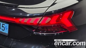 Audi e-tron GT, 2022 — миниатюра 9