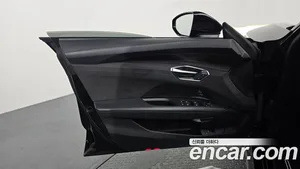 Audi e-tron GT, 2022 — миниатюра 14