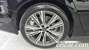 Audi A6, 2023 — миниатюра 5