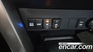 Toyota RAV4, 2018 — миниатюра 20