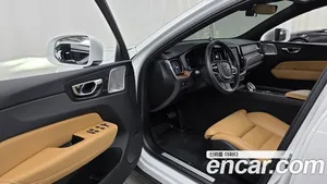 Volvo XC60, 2022 — миниатюра 10