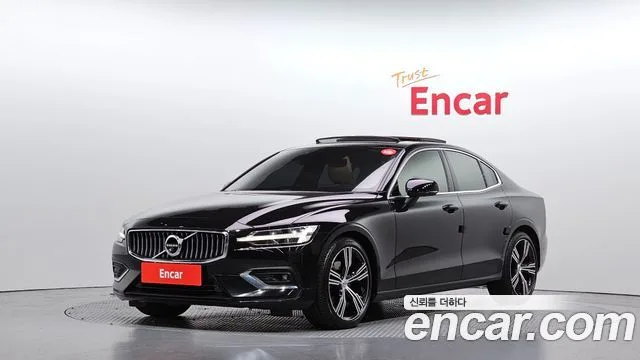 Volvo S60, 2022 — фото автомобиля из Кореи