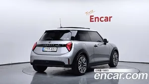 Mini Cooper, 2025 — миниатюра 2