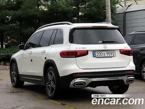 Mercedes-Benz GLB-Class, 2023 — миниатюра 3