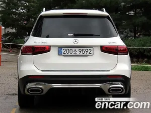 Mercedes-Benz GLB-Class, 2023 — миниатюра 4