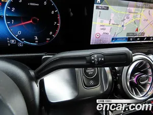 Mercedes-Benz GLB-Class, 2023 — миниатюра 11