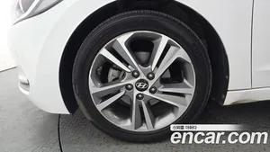 Hyundai Avante, 2017 — миниатюра 4