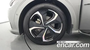 Kia EV6, 2022 — миниатюра 5