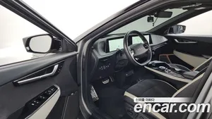 Kia EV6, 2022 — миниатюра 10