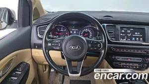 Kia Carnival, 2017 — миниатюра 14