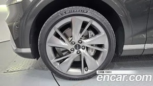 Genesis GV70, 2024 — миниатюра 4