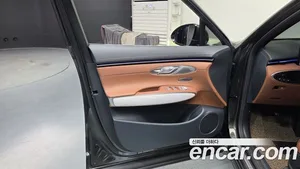 Genesis GV70, 2024 — миниатюра 13