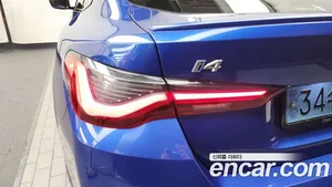 BMW i4, 2023 — миниатюра 9
