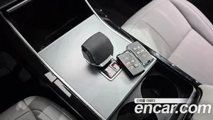 Land Rover Range Rover Evoque, 2024 — миниатюра 9