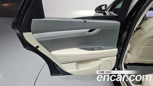 Genesis G80, 2025 — миниатюра 15