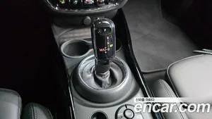 Mini Clubman, 2022 — миниатюра 12