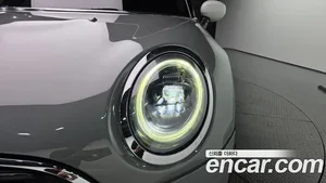 Mini Clubman, 2022 — миниатюра 8