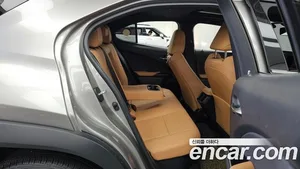 Lexus UX, 2022 — миниатюра 18