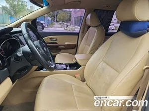 Kia Carnival, 2015 — миниатюра 10