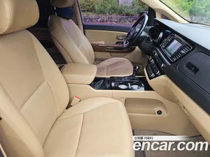 Kia Carnival, 2015 — миниатюра 12