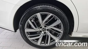 Mercedes-Benz E-Class, 2024 — миниатюра 5