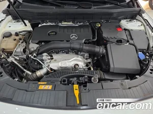 Mercedes-Benz GLB-Class, 2022 — миниатюра 6