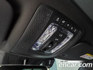 Mercedes-Benz GLB-Class, 2022 — миниатюра 16