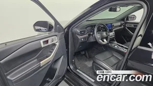 Ford Explorer, 2020 — миниатюра 13