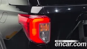 Ford Explorer, 2020 — миниатюра 9