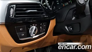 BMW 5-Series, 2017 — миниатюра 13