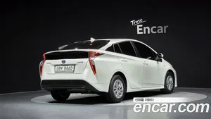 Toyota Prius, 2017 — миниатюра 2