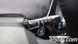 Toyota Prius, 2017 — миниатюра 30