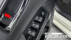 Toyota Prius, 2017 — миниатюра 32