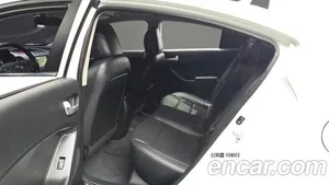 Kia K3, 2017 — миниатюра 12