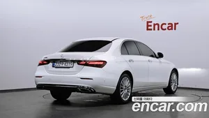 Mercedes-Benz E-Class, 2022 — миниатюра 2