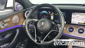 Mercedes-Benz E-Class, 2022 — миниатюра 13
