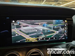 Mercedes-Benz E-Class, 2023 — миниатюра 15
