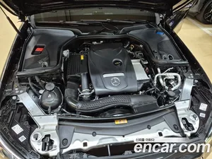 Mercedes-Benz E-Class, 2023 — миниатюра 20