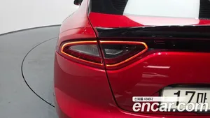 Kia Stinger, 2017 — миниатюра 9