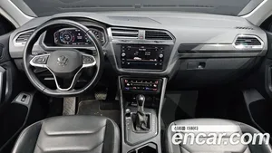 Volkswagen Tiguan, 2022 — миниатюра 7