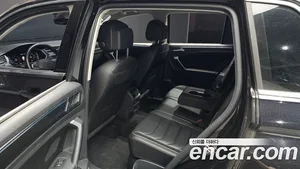 Volkswagen Tiguan, 2022 — миниатюра 12