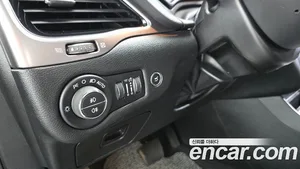 Jeep Cherokee, 2022 — миниатюра 23