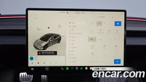 Tesla Model 3, 2024 — миниатюра 23
