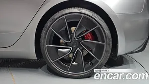 Tesla Model 3, 2024 — миниатюра 6