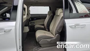 Kia Carnival, 2023 — миниатюра 12